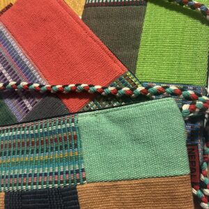 Borsetta a tracolla del Nepal (tessute a mano da donne nepalesi per conto dell’organizzazione WSDO)